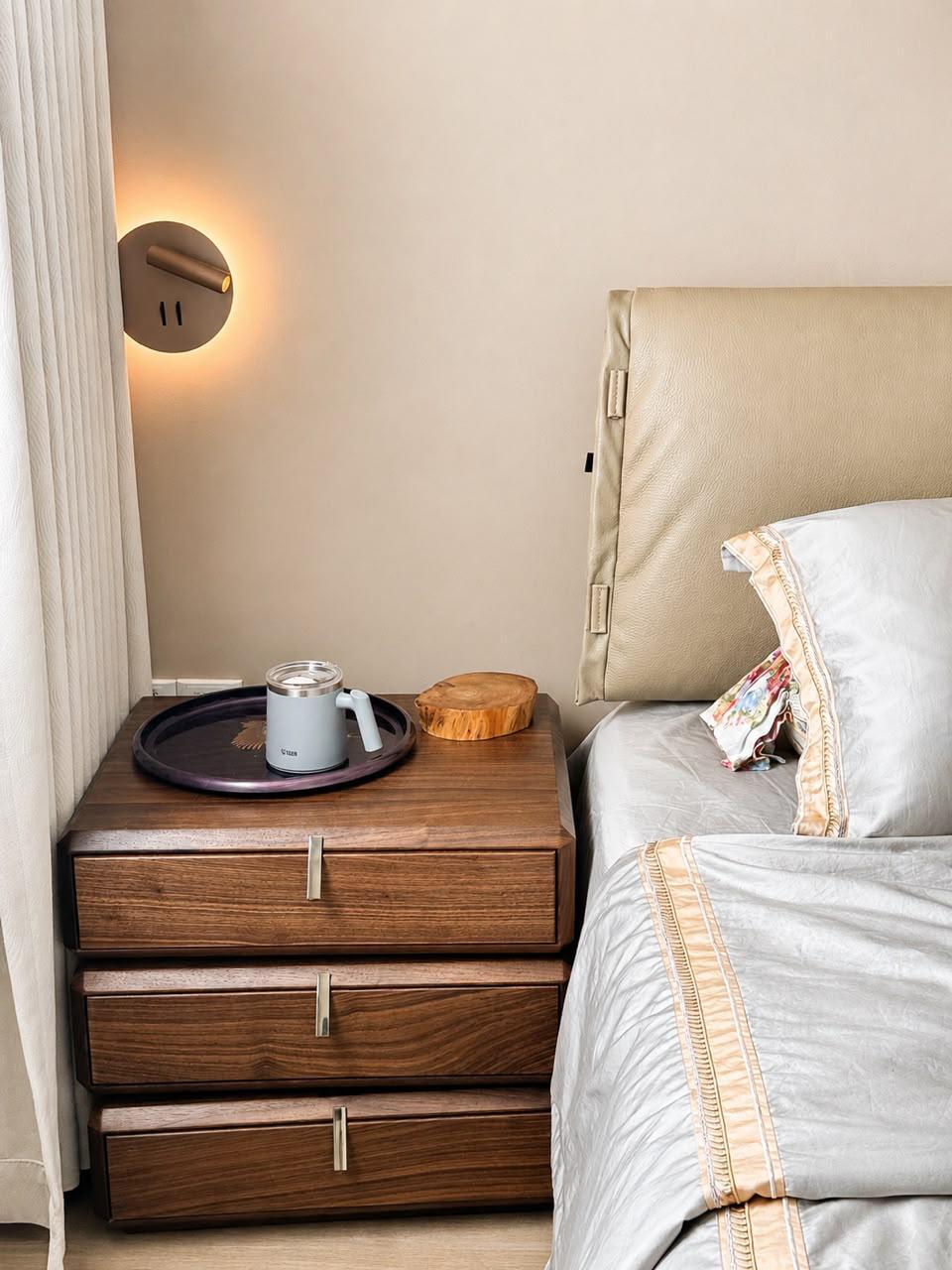 Modern Bedroom with Bedside Table and Queen Bed