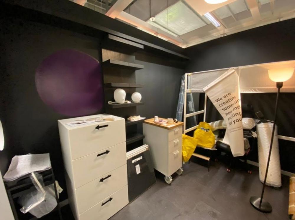 Modern Bedroom with Bookshelf and Vinyl Flooring