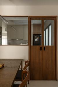 Scandinavian Dining Room at 589C Pasir Ris Drive 3