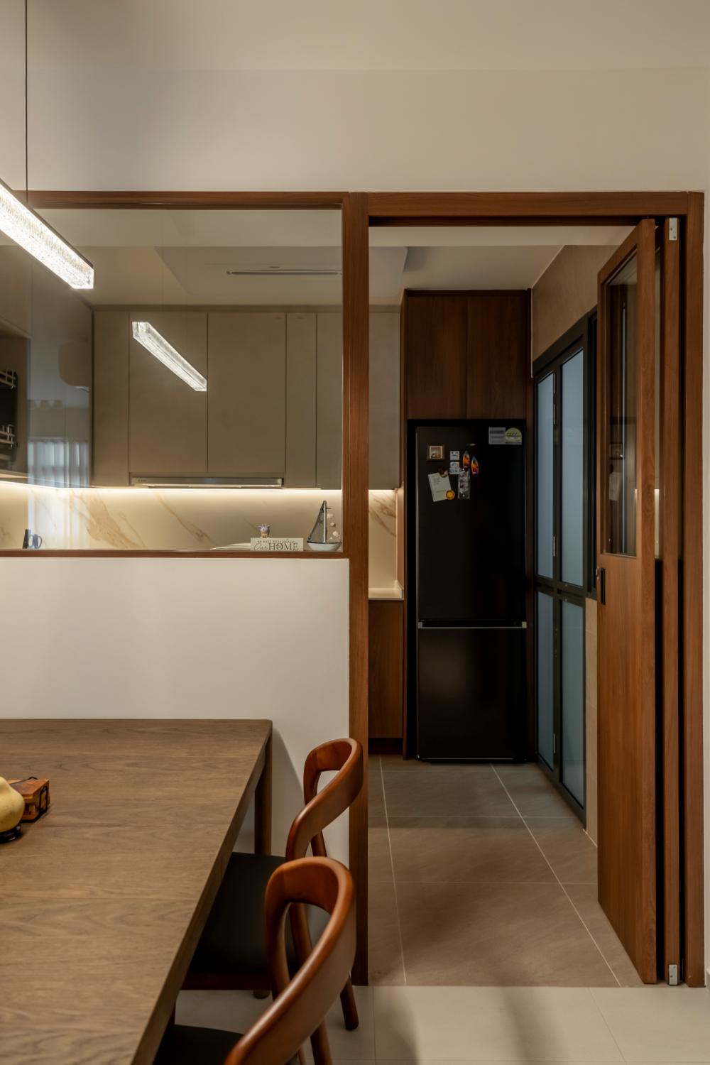 Scandinavian Dining Room with Dining Table and Lighting