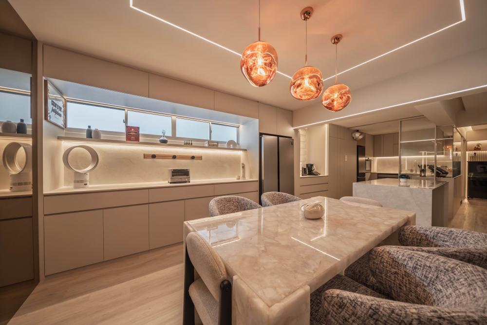 Contemporary Dining Room with Drop Light and Dining Table