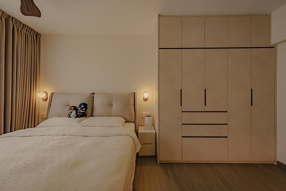 Scandinavian Bedroom with Vinyl Flooring and Wardrobe