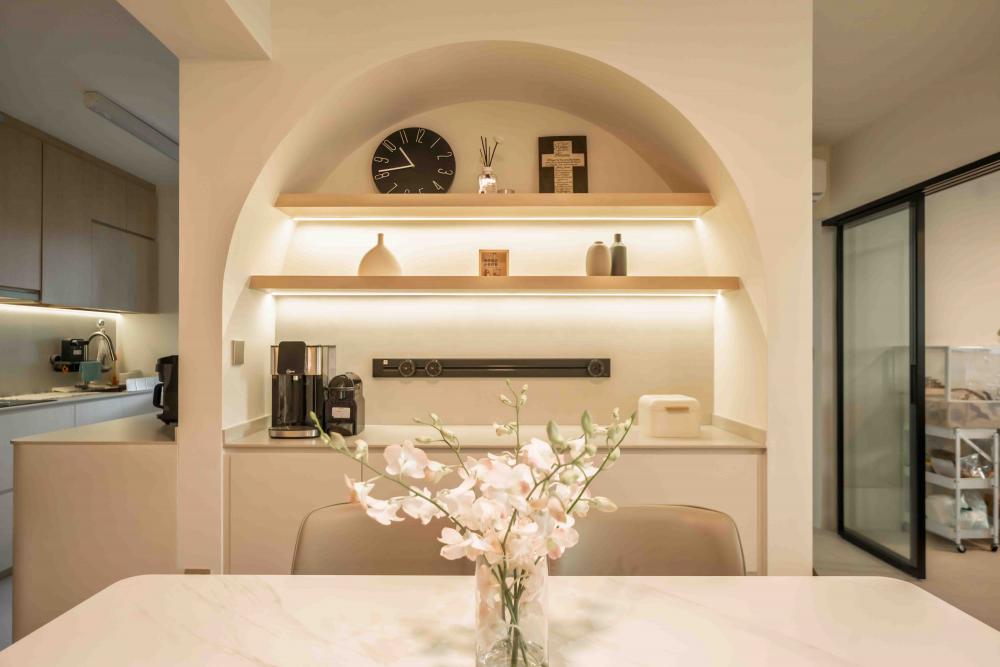 Scandinavian Dining Room with Chandelier and Dining Table