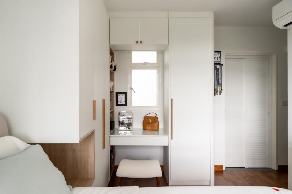 Contemporary Bedroom with Vinyl Flooring and Wood Flooring