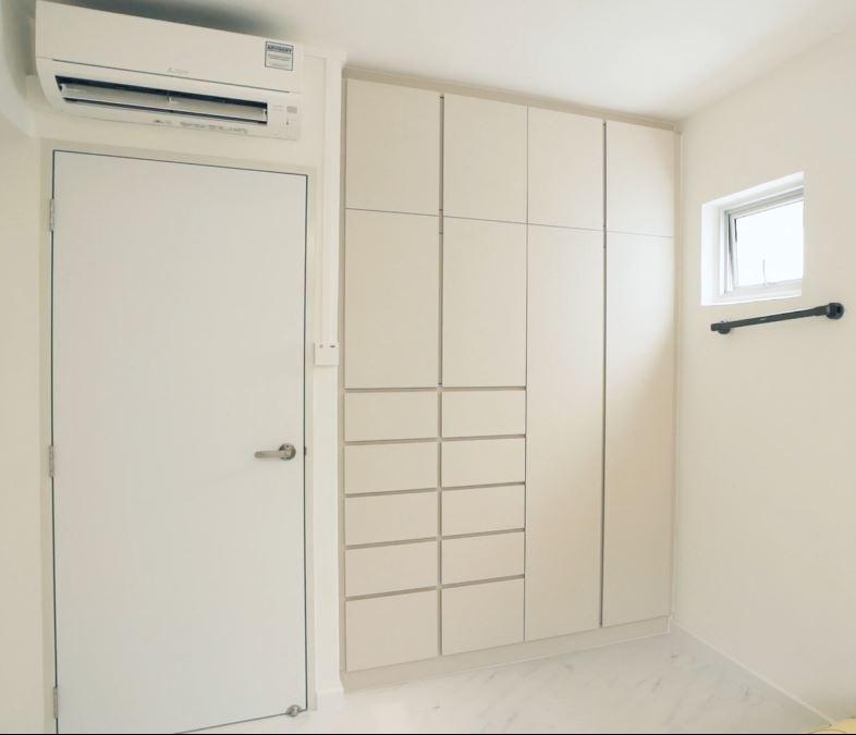 Modern Bedroom with Bookshelf and Vinyl Flooring
