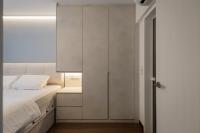 Modern Bedroom at Macpherson Weave 95B Circuit Road