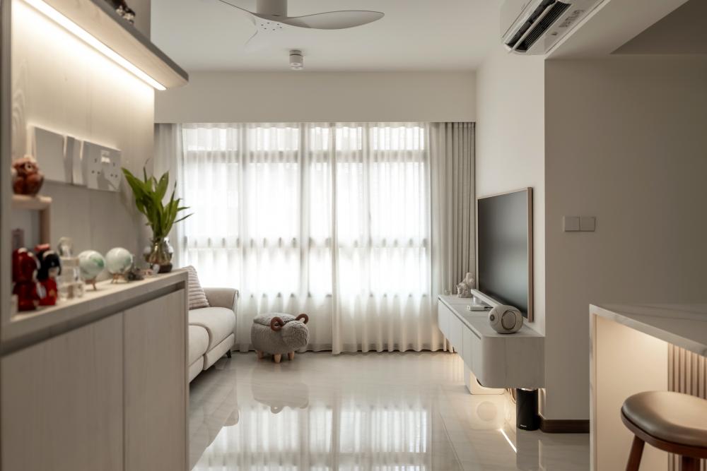 Modern Entryway with Mirror and Small Storage
