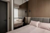 Modern Bedroom at The Landmark