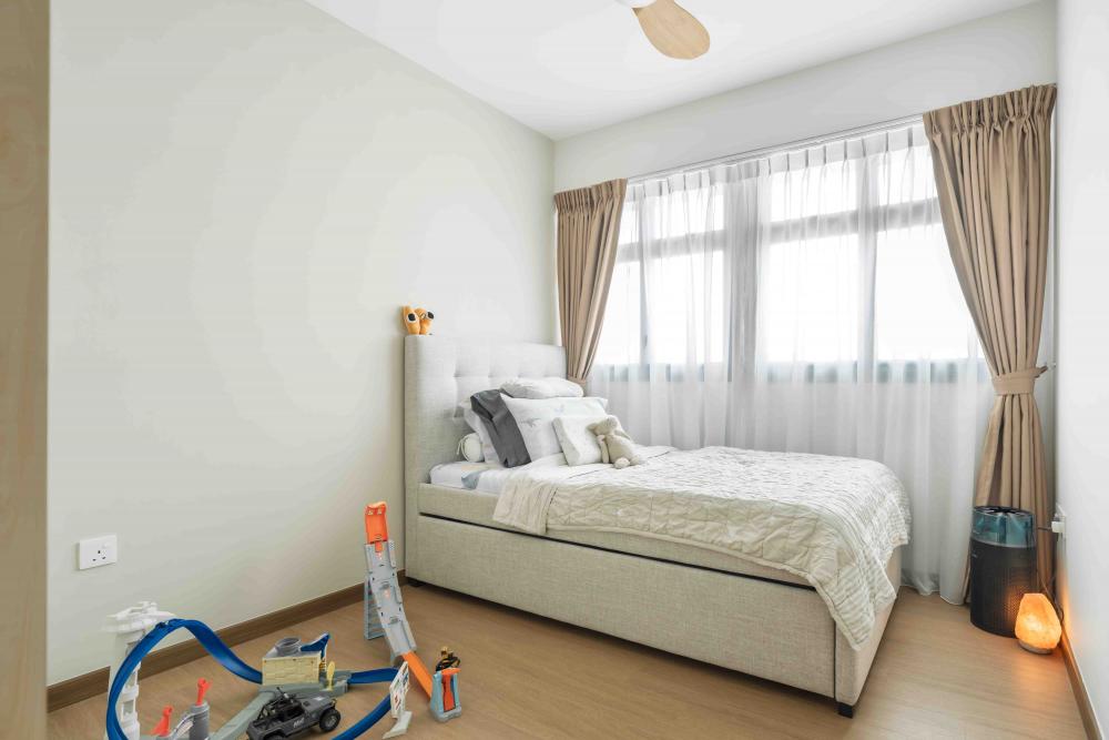 Minimalist Bedroom with Wood Flooring and Bay Window