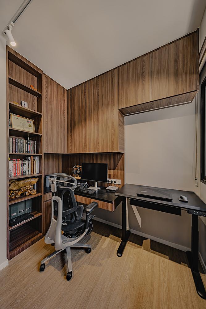 Minimalist Study with Bookshelf and Vinyl Flooring