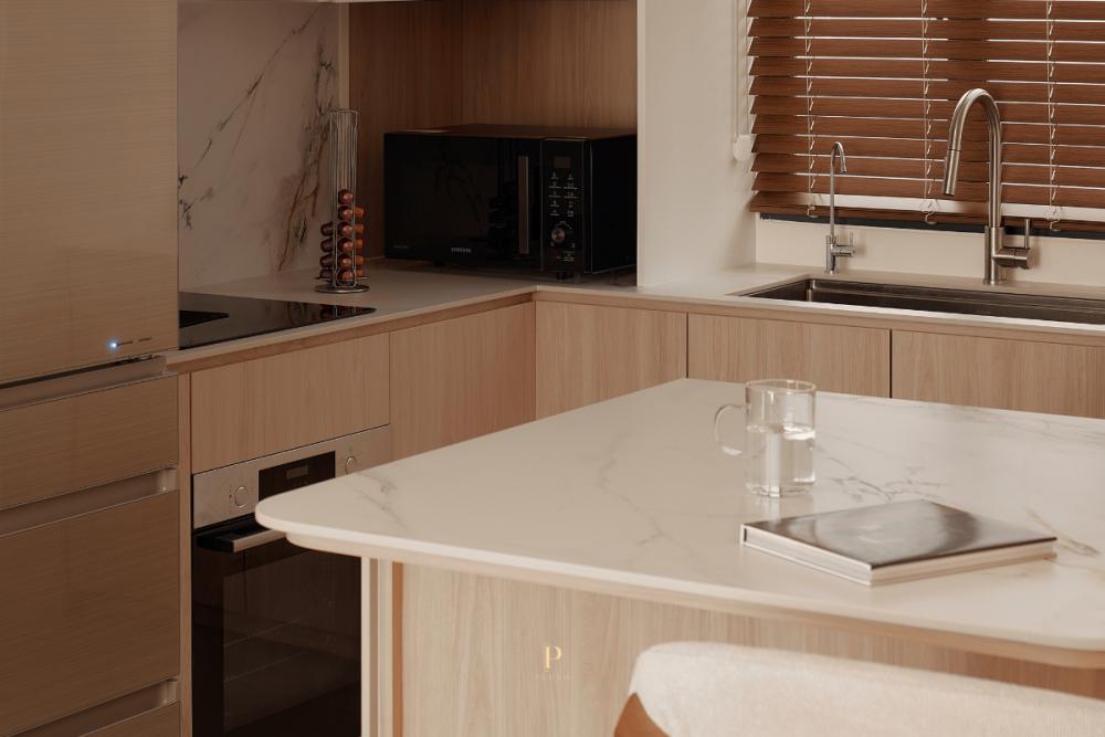 Minimalist Kitchen with Countertop and Kitchen Island