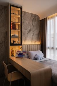 Modern Bedroom at The Watergardens