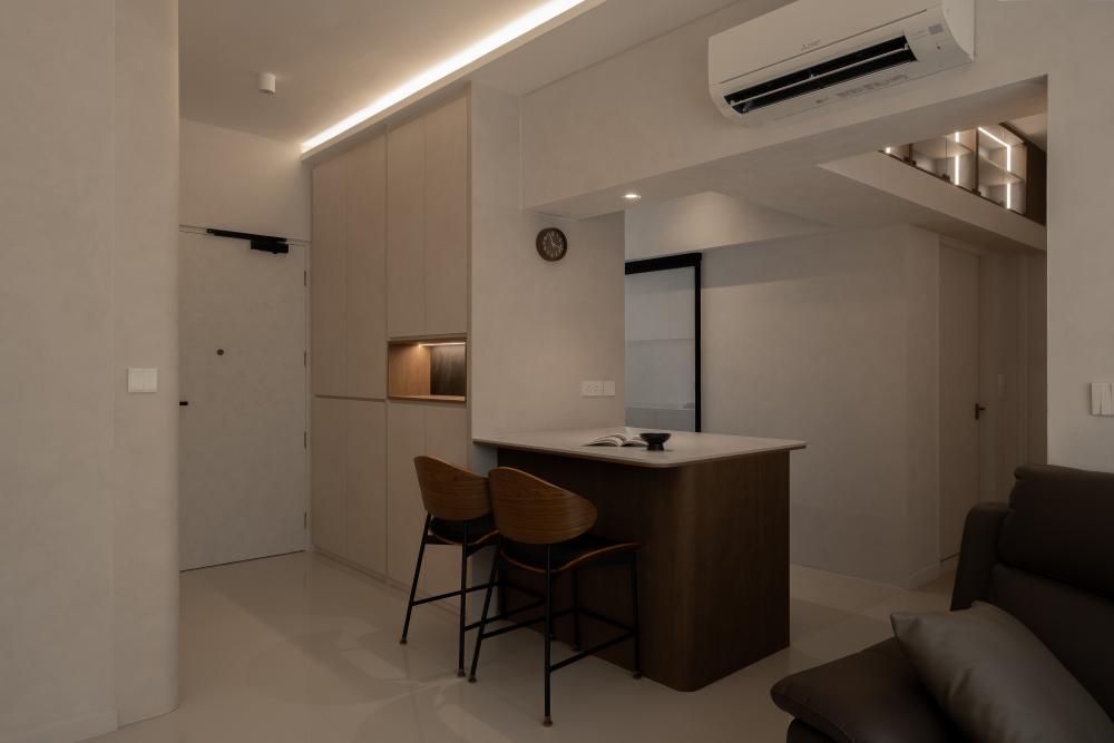 Minimalist Entryway with Bar Counter and Display Cabinets