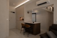 Minimalist Entryway at 462C Yishun