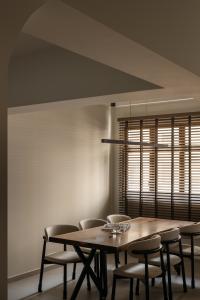 Modern Dining Room at MacPherson Weave