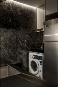 Contemporary Kitchen at The Botany at Dairy Farm