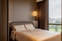 Contemporary Bedroom at The Botany at Dairy Farm