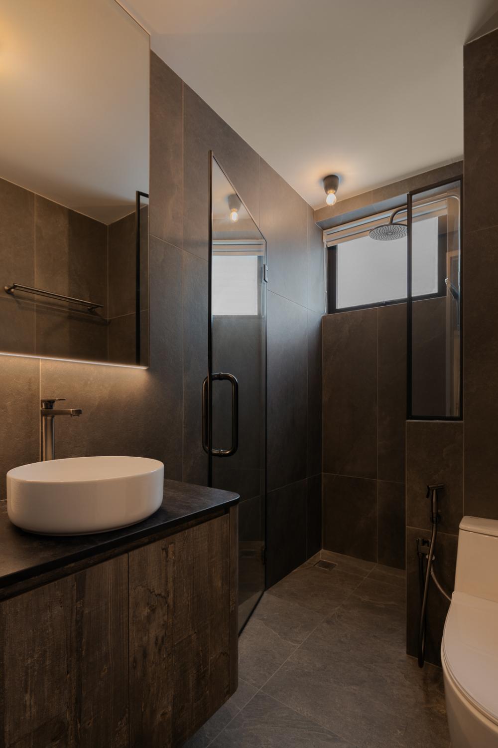Industrial Bathroom with Countertop and Homogeneous Tiles