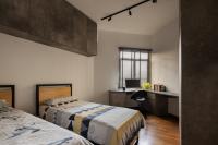 Industrial Bedroom at Costa Rhu II
