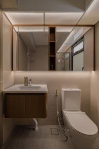 Minimalist Bathroom at 307B Tengah