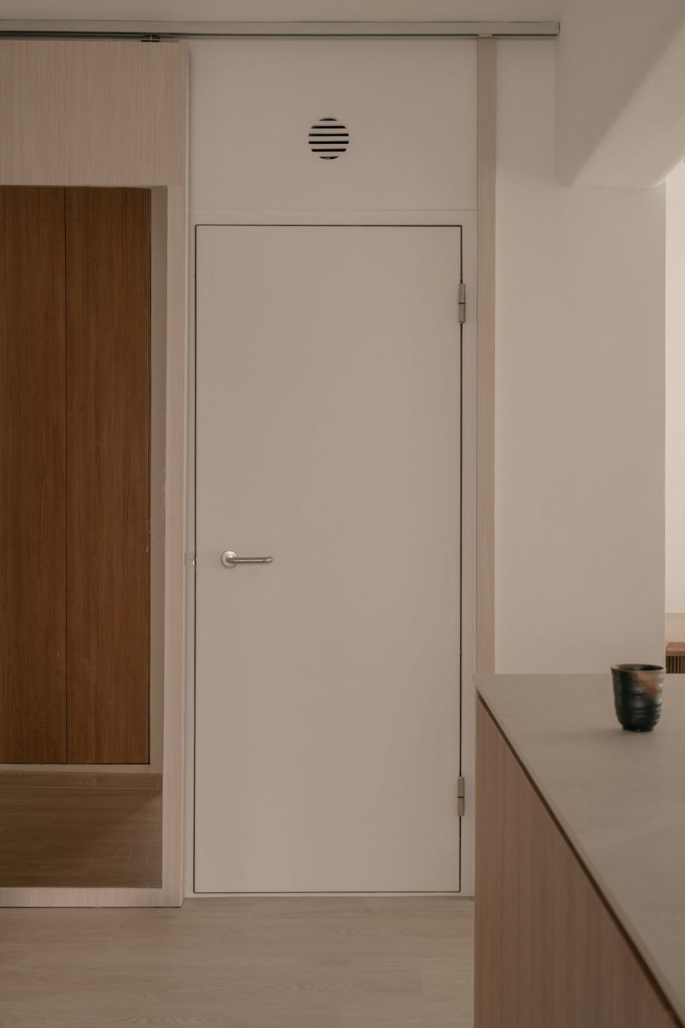 Modern Entryway with Vinyl Flooring and Mirror