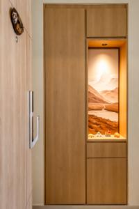 Asian Foyer at Hundred Palms Residence