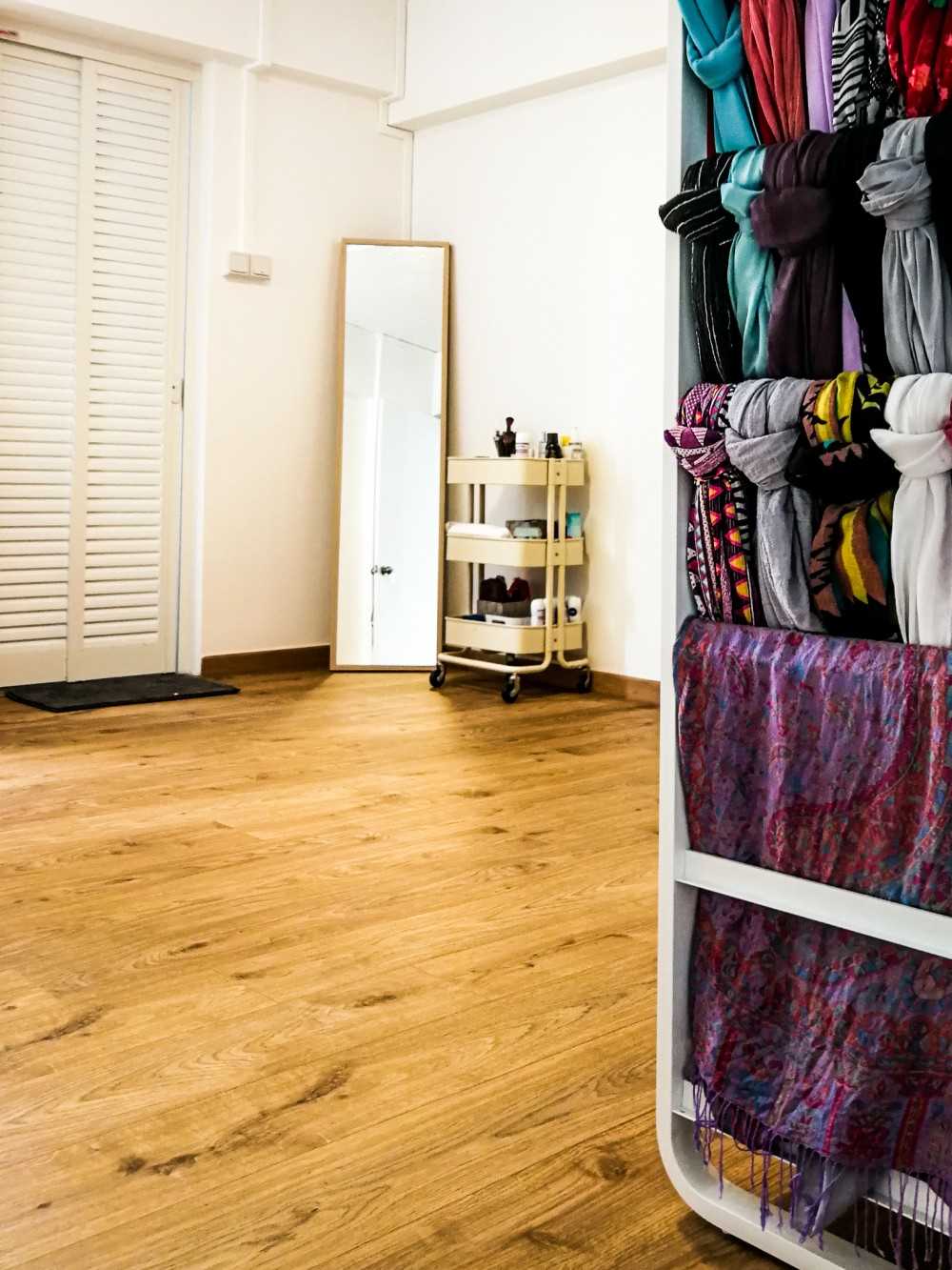 Scandinavian Bedroom with Vinyl Flooring and Mirror