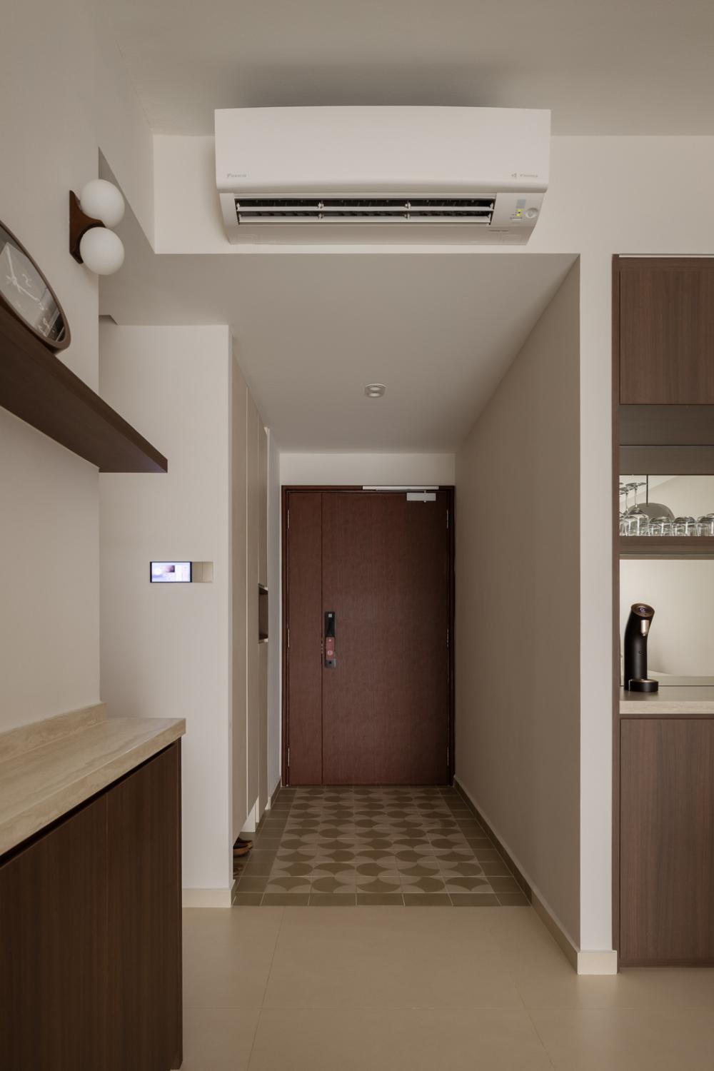 Contemporary Entryway with Shoe Rack and Small Storage