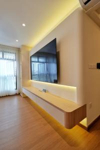 Minimalist Living Room at 4-room BTO cream