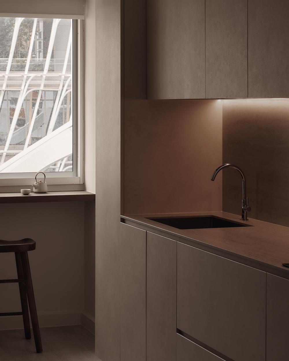 Minimalist Kitchen with Countertop and Homogeneous Tiles