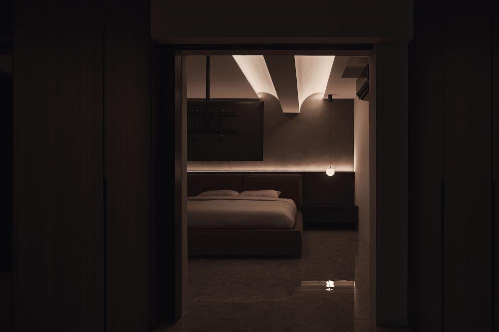 Contemporary Bedroom with Homogeneous Tiles and Ceiling Light