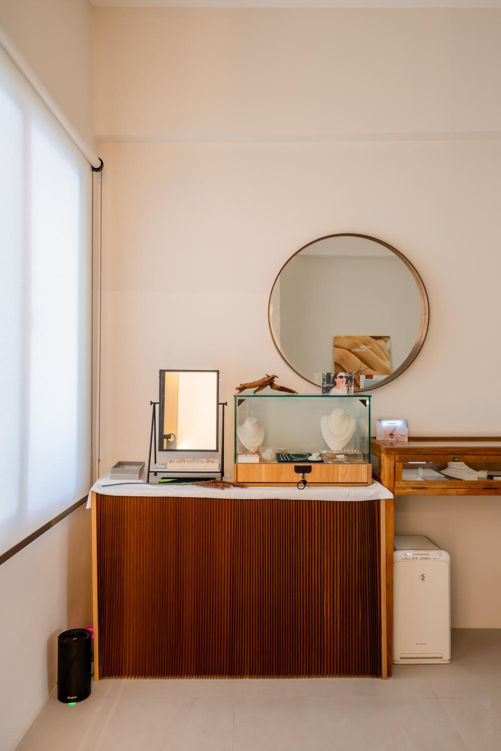 Eclectic Bedroom with Mirror and Dressing Table