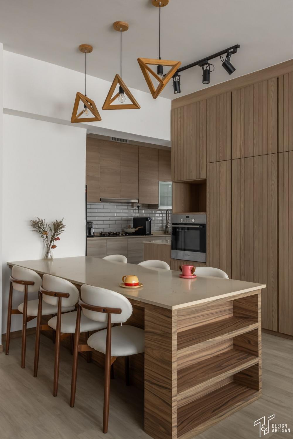 Scandinavian Dining Room with Dining Table and Dining Chairs