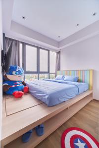 Eclectic Bedroom at Astro House