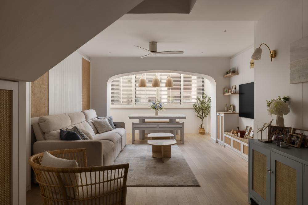 Contemporary Living Room with Wood Flooring and TV Console