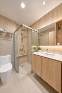 Contemporary Bathroom at The Waterina