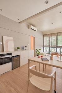 Contemporary Living Room at The Waterina
