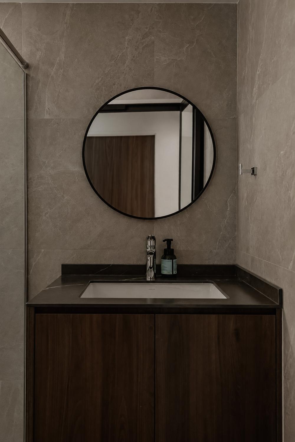 Contemporary Bathroom with Countertop and Mirror