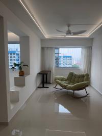 Minimalist Living Room at 549 SERANGOON NORTH