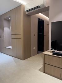   at 374A Woodlands