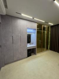 Modern Bedroom at 374A Woodlands