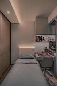 Modern Bedroom at Tembusu Grand
