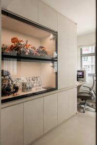 Contemporary Study at Dakota One