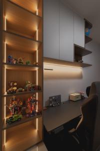   at Resale 3 Bredroom Condo @ Oasis Garden