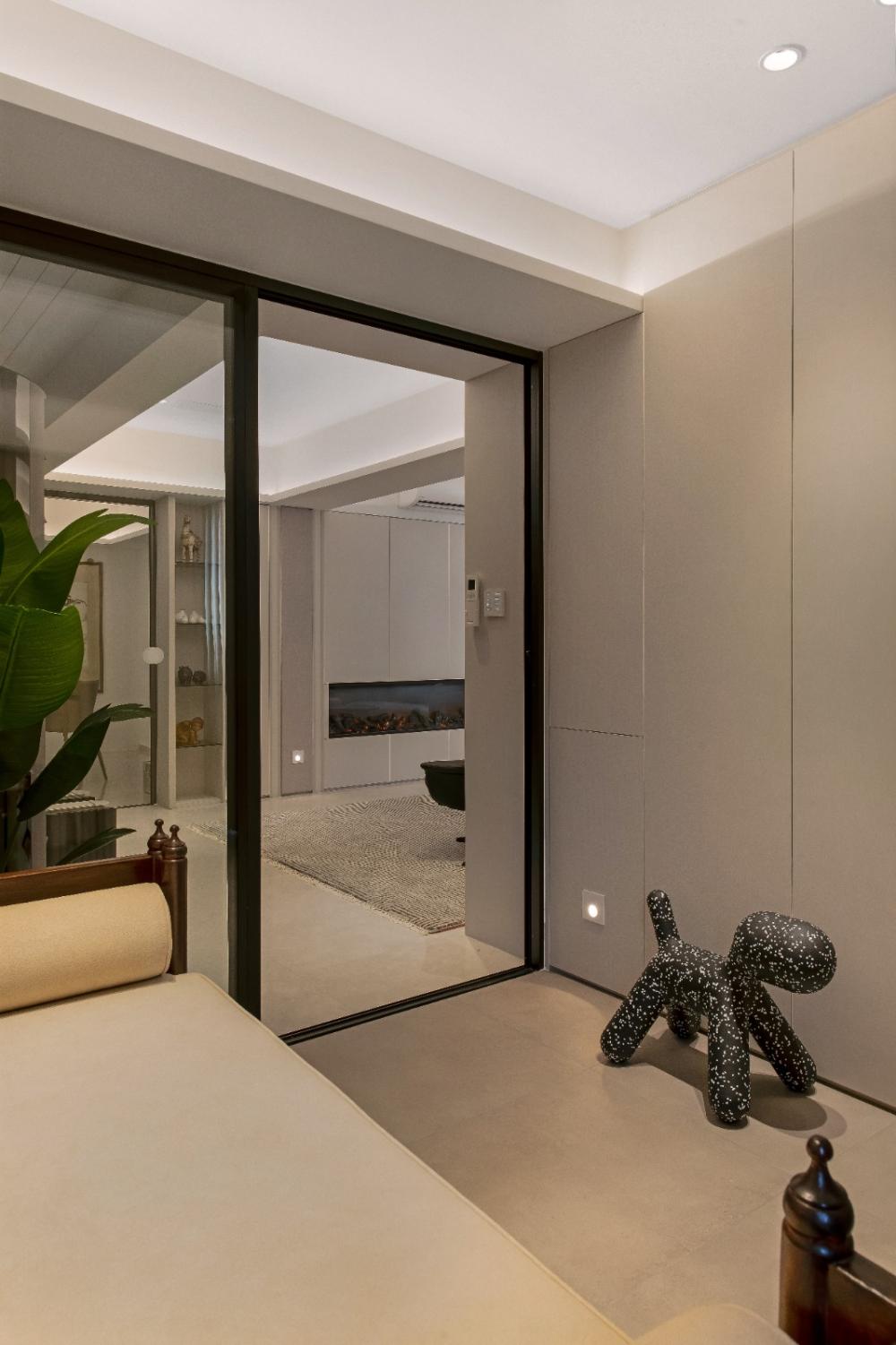 Modern Foyer with Artwork and Sofa