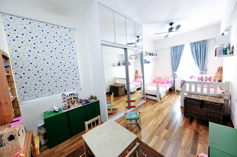 Modern Bedroom with Bookshelf and Parquet Floor