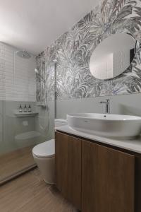 Eclectic Bathroom at The Dew