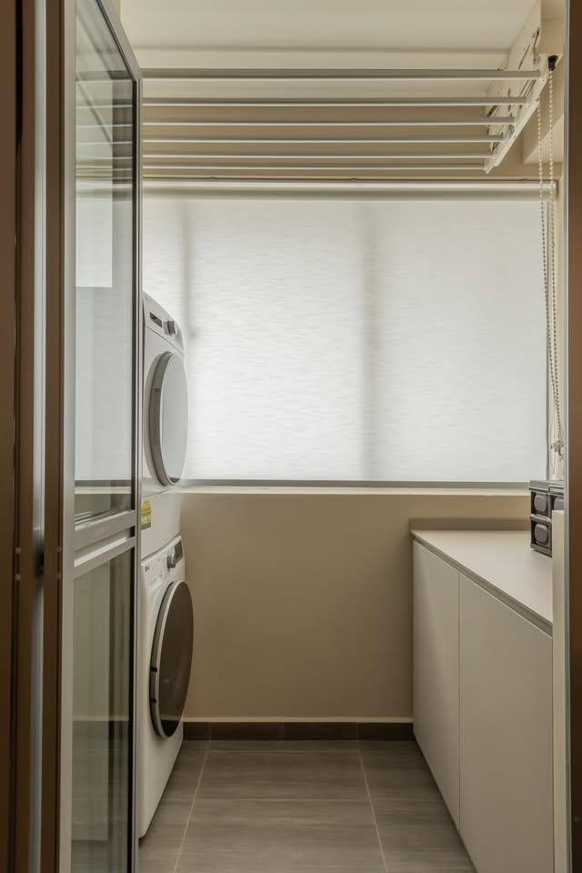 Modern Service Yard with Washing Machine and Laundry Area