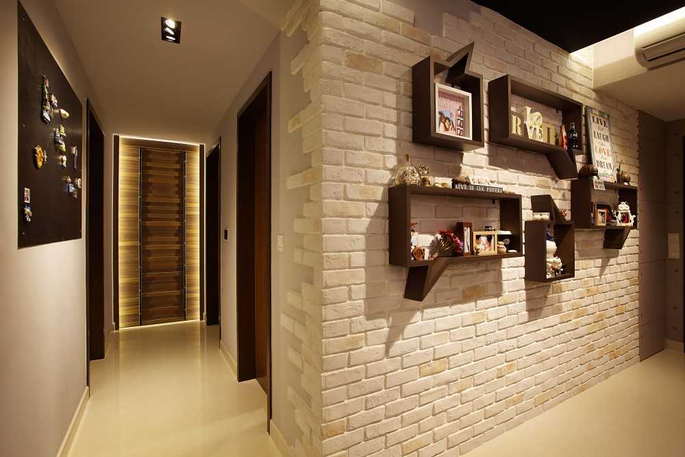 Eclectic Living Room with Feature Wall and Cove Lighting