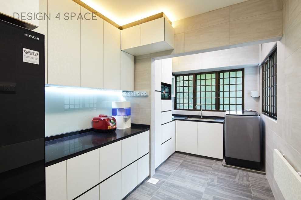 Modern Kitchen with Homogeneous Tiles and Kitchen Backsplash